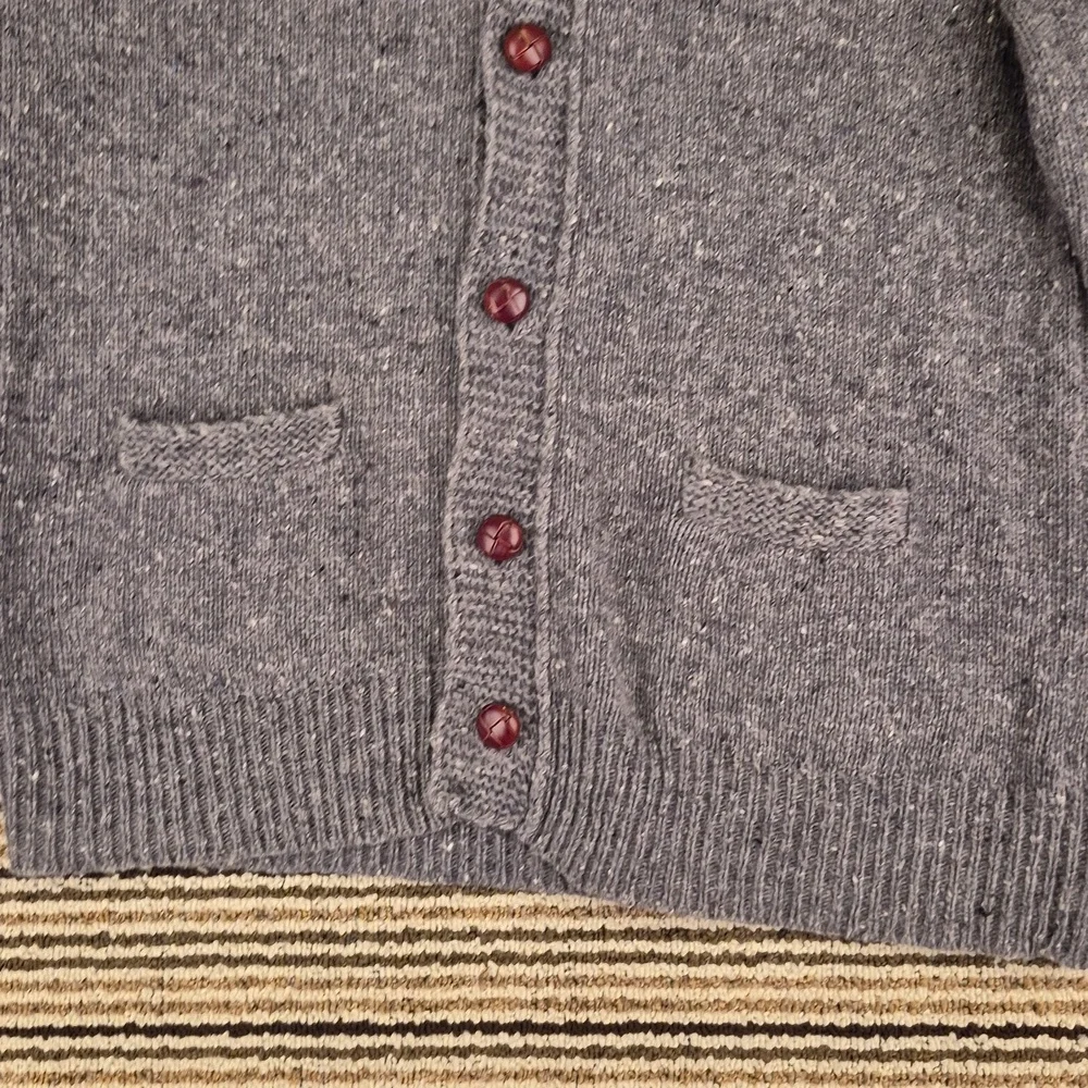 J CREW Grey Weave Knit Wool Blend Leather Buttons Mens M Cardigan Shawl‎ Sweater